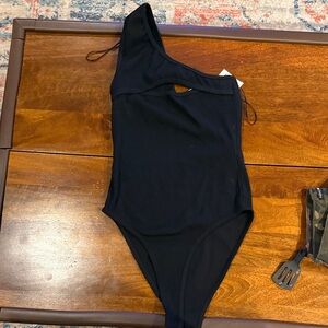 Black One shoulder body suit